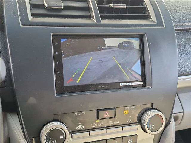 Used 2012 Toyota Camry LE FWD image 11