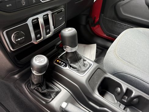 New 2026 Jeep Wrangler Sport AWD/4WD image 28