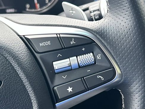 Used 2025 Genesis G70 2.5T AWD/4WD image 27
