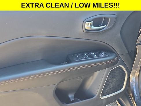 Used 2020 Jeep Compass Limited AWD/4WD image 10