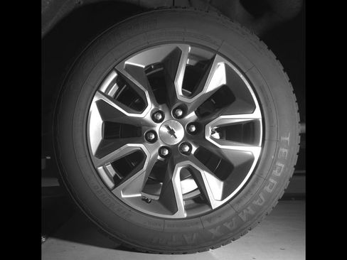 Used 2024 Chevrolet Silverado 1500 RST AWD/4WD image 15