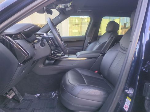 Used 2023 Land Rover Range Rover Sport SE Dynamic image 15