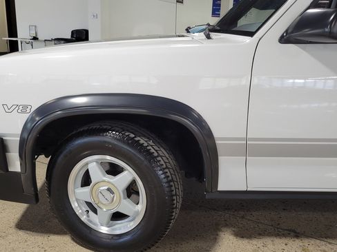 Used 1989 Dodge Dakota Shelby RWD image 25