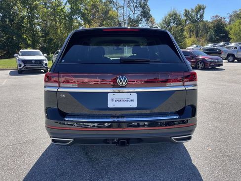New 2026 Volkswagen Atlas SE FWD image 5