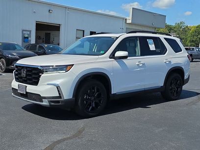Certified 2025 Honda Pilot Touring