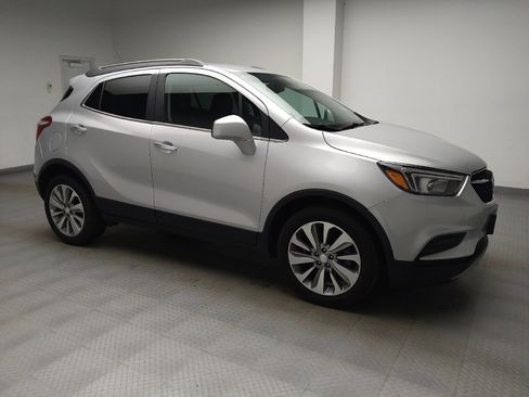 Used 2020 Buick Encore Preferred FWD image 11
