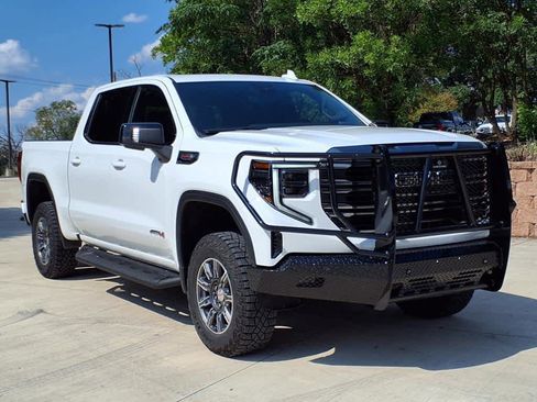 Certified 2024 GMC Sierra 1500 AT4 w/ Technology Package AWD/4WD image 33