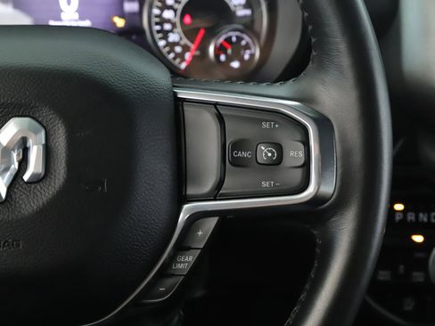 Used 2024 RAM 1500 Laramie image 10