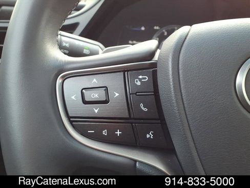 Certified 2022 Lexus ES 350 w/ Premium Package image 14