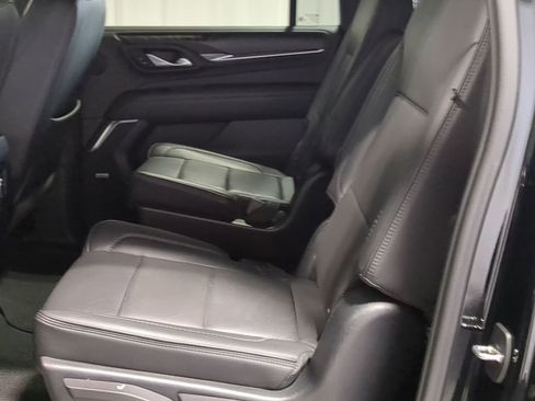 Used 2023 GMC Yukon XL Denali AWD/4WD image 20