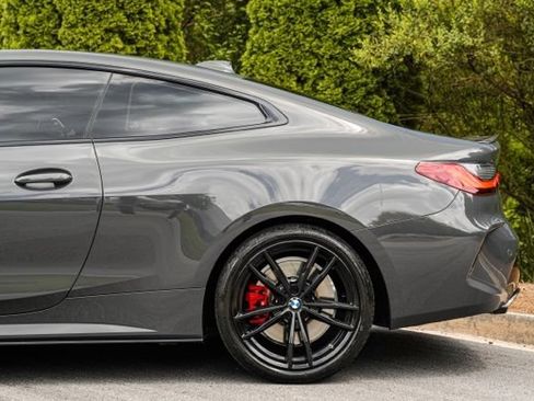 Used 2022 BMW M440i Coupe RWD image 11