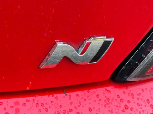 Used 2022 Hyundai Kona N FWD image 6
