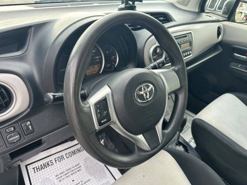 Used 2013 Toyota Yaris LE FWD image 12