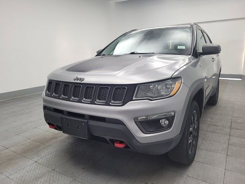 Used 2019 Jeep Compass Trailhawk AWD/4WD image 15