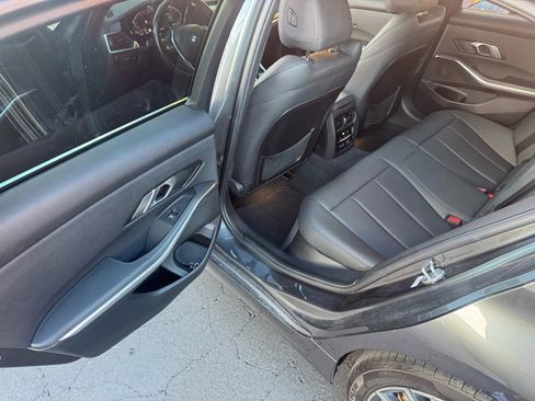 Used 2019 BMW 330i Sedan w/ Driving Assistance Package image 13