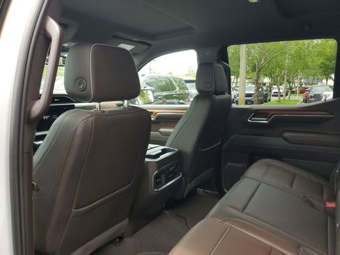 Used 2022 GMC Sierra 1500 Denali AWD/4WD image 10