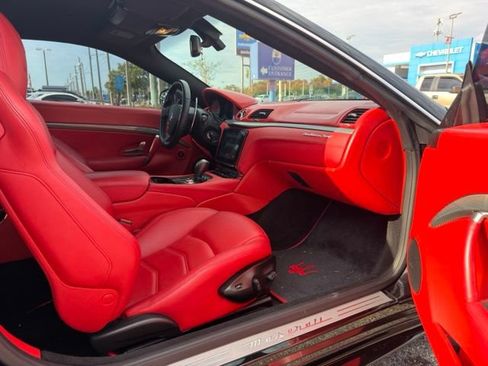 Used 2018 Maserati GranTurismo Sport RWD image 9