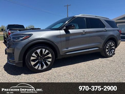 Used 2025 Ford Explorer Platinum w/ LUX Leather Package AWD/4WD image 1