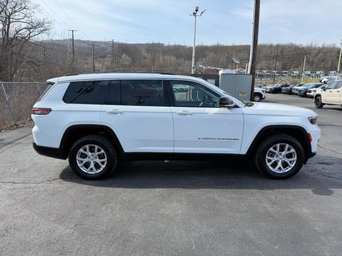 Used 2022 Jeep Grand Cherokee L Limited image 6