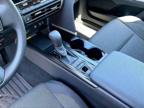 Used 2026 Toyota Camry LE FWD image 16