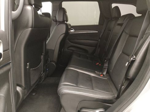 Used 2018 Jeep Grand Cherokee Limited w/ Trailer Tow Group IV image 18