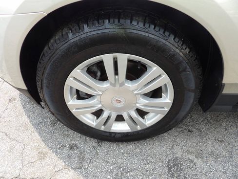 Used 2013 Cadillac SRX Luxury AWD/4WD image 5