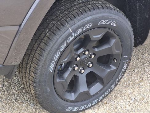 New 2026 RAM 1500 Lone Star AWD/4WD image 8