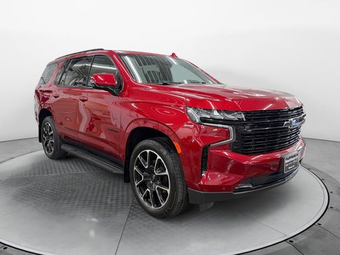 Used 2023 Chevrolet Tahoe RST w/ Luxury Package AWD/4WD image 4