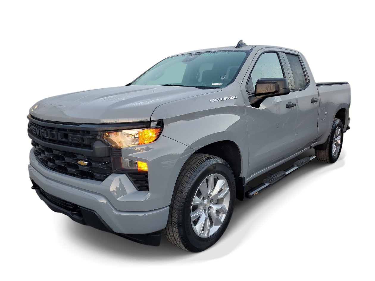 Used 2024 Chevrolet Silverado 1500 Custom RWD image 2