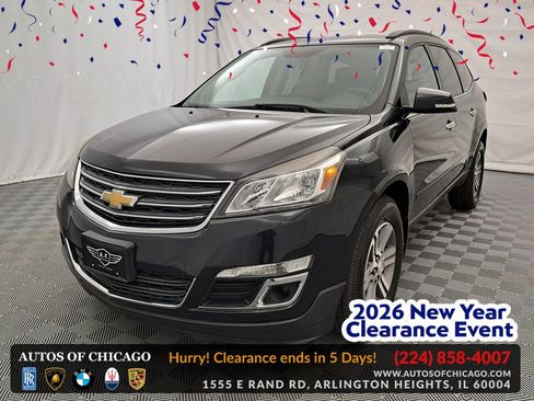 Used 2015 Chevrolet Traverse LT image 1