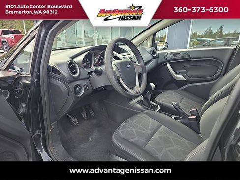 Used 2011 Ford Fiesta SE image 13