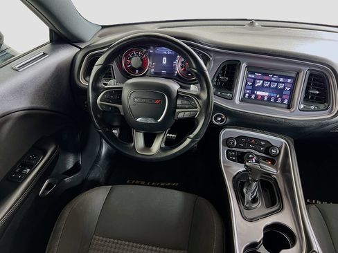 Used 2019 Dodge Challenger R/T RWD image 26