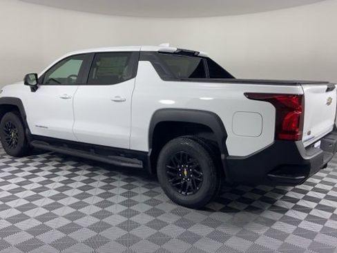 New 2024 Chevrolet Silverado EV W/T image 4