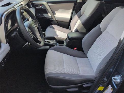 Used 2014 Toyota RAV4 XLE AWD/4WD image 22