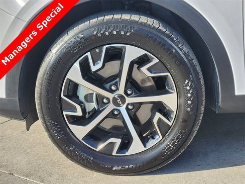 New 2025 Kia Sportage EX w/ Premium Package image 7