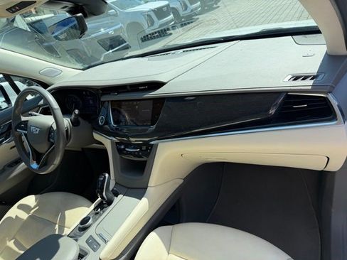 Certified 2024 Cadillac XT6 Premium Luxury w/ Technology Package FWD image 15