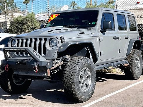 Used 2018 Jeep Wrangler Unlimited Sport S AWD/4WD image 1