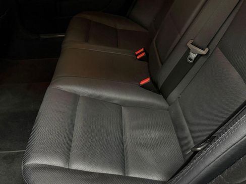 Used 2013 Mercedes-Benz S 550 image 23