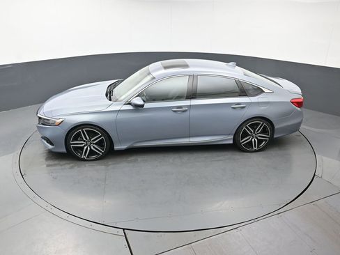 Used 2021 Honda Accord Touring image 42