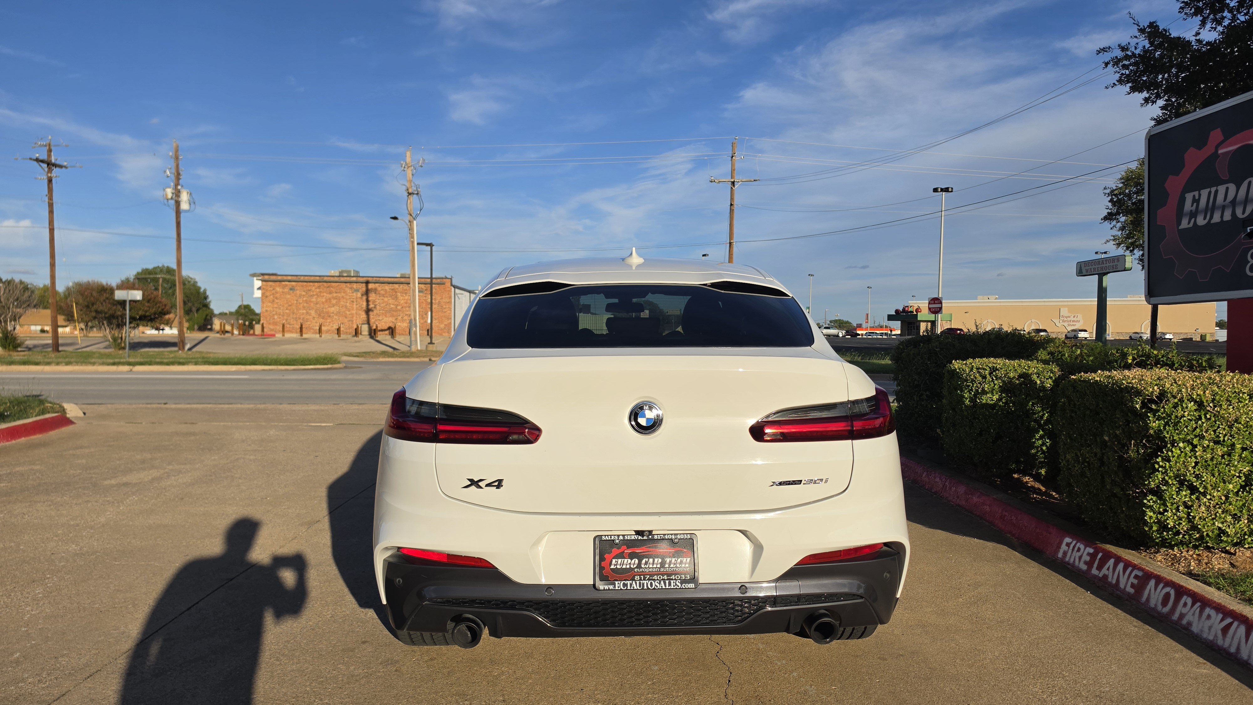 Used 2019 BMW X4 xDrive30i w/ Executive Package AWD/4WD image 4