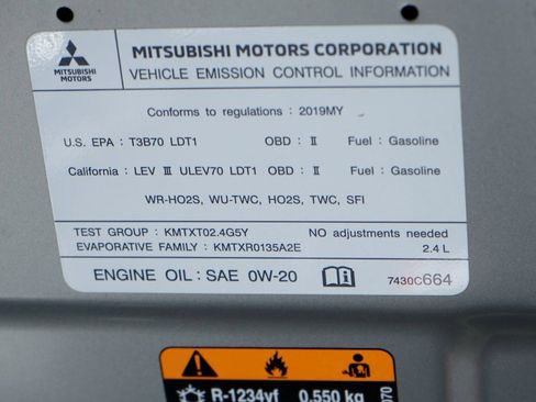 Used 2019 Mitsubishi Outlander SEL image 14