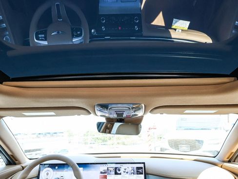 New 2026 Genesis G80 2.5T Advanced image 19