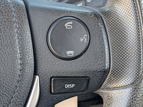 Used 2016 Toyota Corolla L image 11