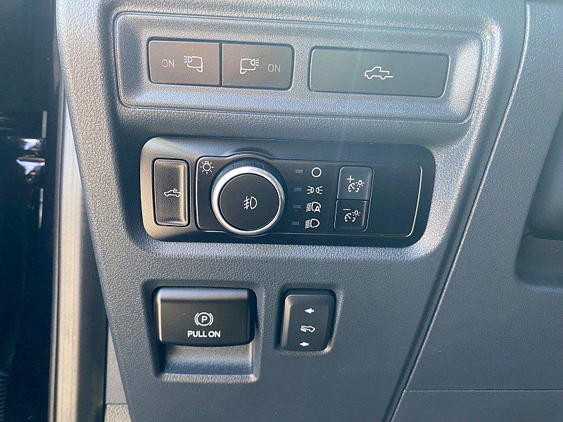 Used 2022 Ford F150 Lariat w/ Equipment Group 502A High AWD/4WD image 40