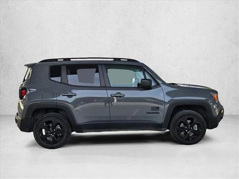 Used 2021 Jeep Renegade Sport image 4