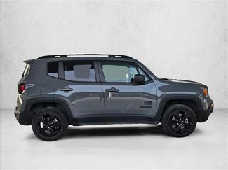 Used 2021 Jeep Renegade Sport video 4