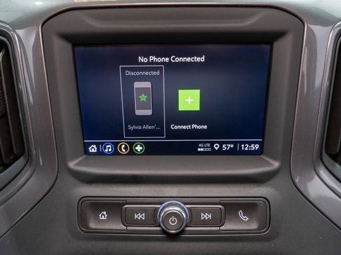 Used 2024 Chevrolet Silverado 1500 Custom image 18