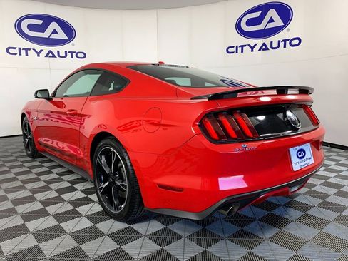 Used 2017 Ford Mustang GT Premium w/ Equipment Group 401A RWD image 5