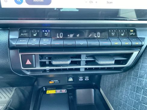 Certified 2026 Toyota Camry XLE w/ Premium Plus Package AWD/4WD image 18