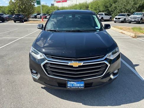 Used 2019 Chevrolet Traverse LT FWD image 8